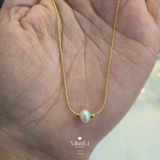 Freshwater Pearl Necklace in 14k Gold Filled.
