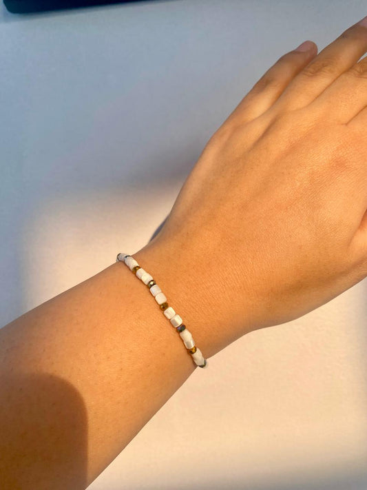 Mother of Pearl Bracelet in 925 Sterling Silver
