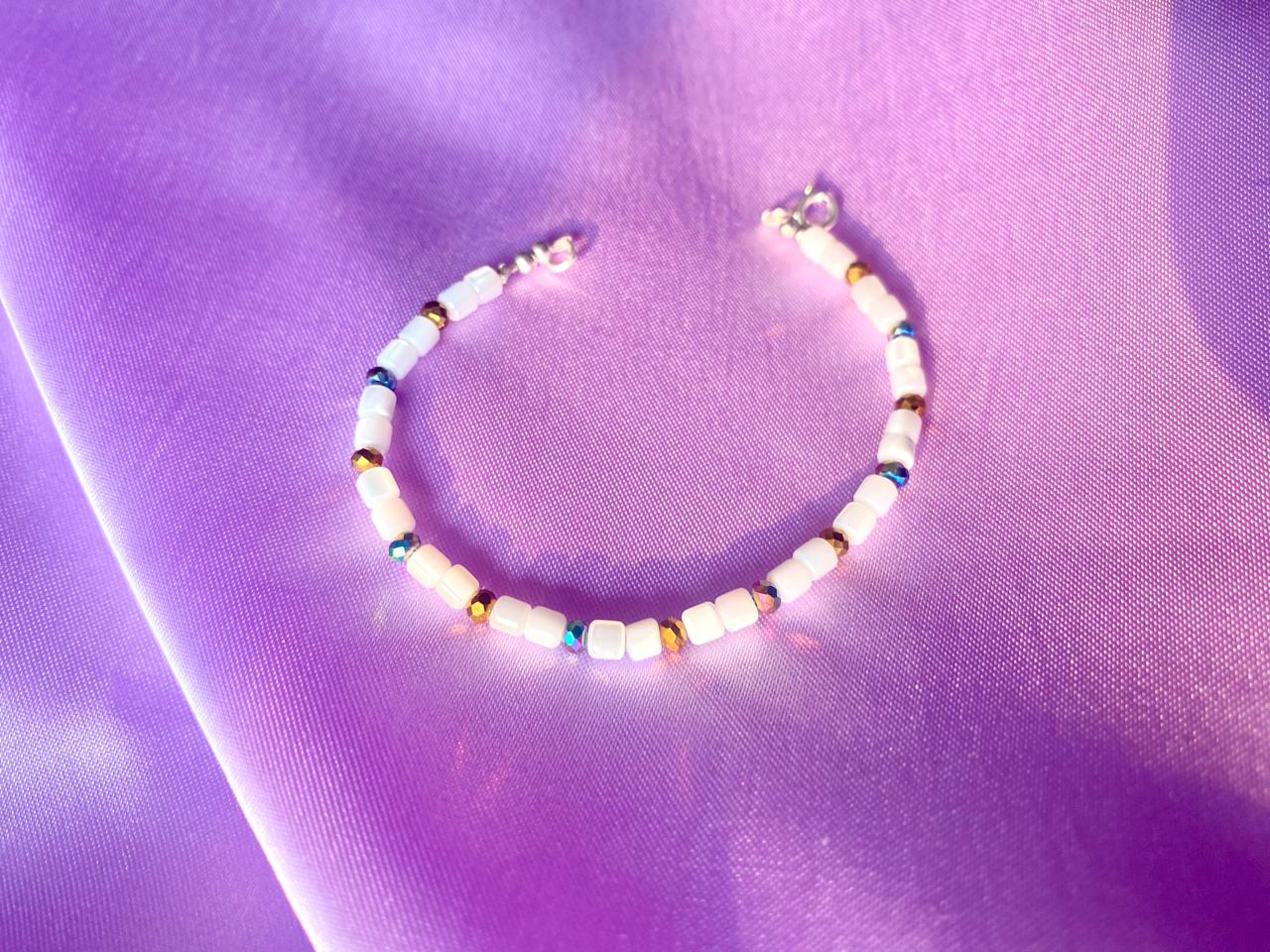 Mother of Pearl Bracelet in 925 Sterling Silver