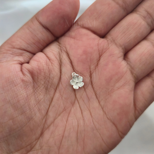 Flower Charm in 925 Sterling Silver
